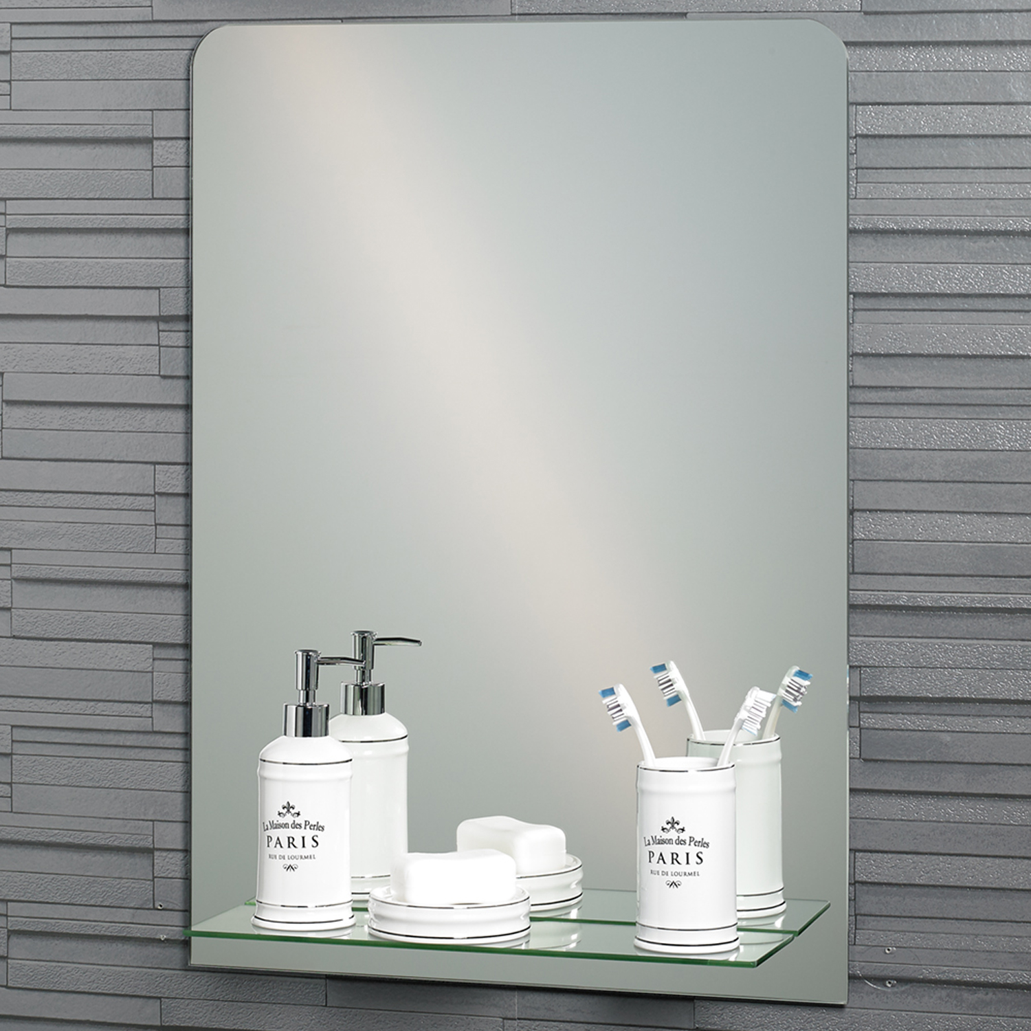 Bathroom mirror with shop shelves
